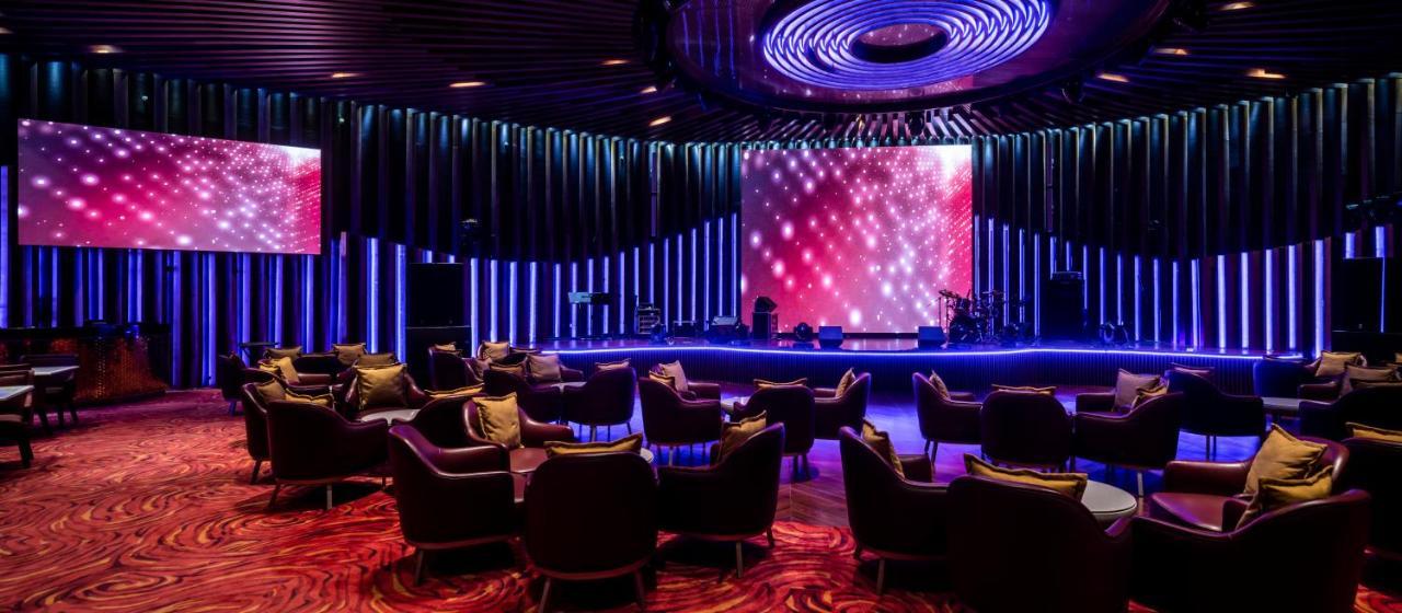 Fili Hotel At Nustar Себу Экстерьер фото