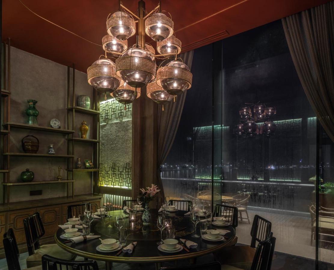 Fili Hotel At Nustar Себу Экстерьер фото