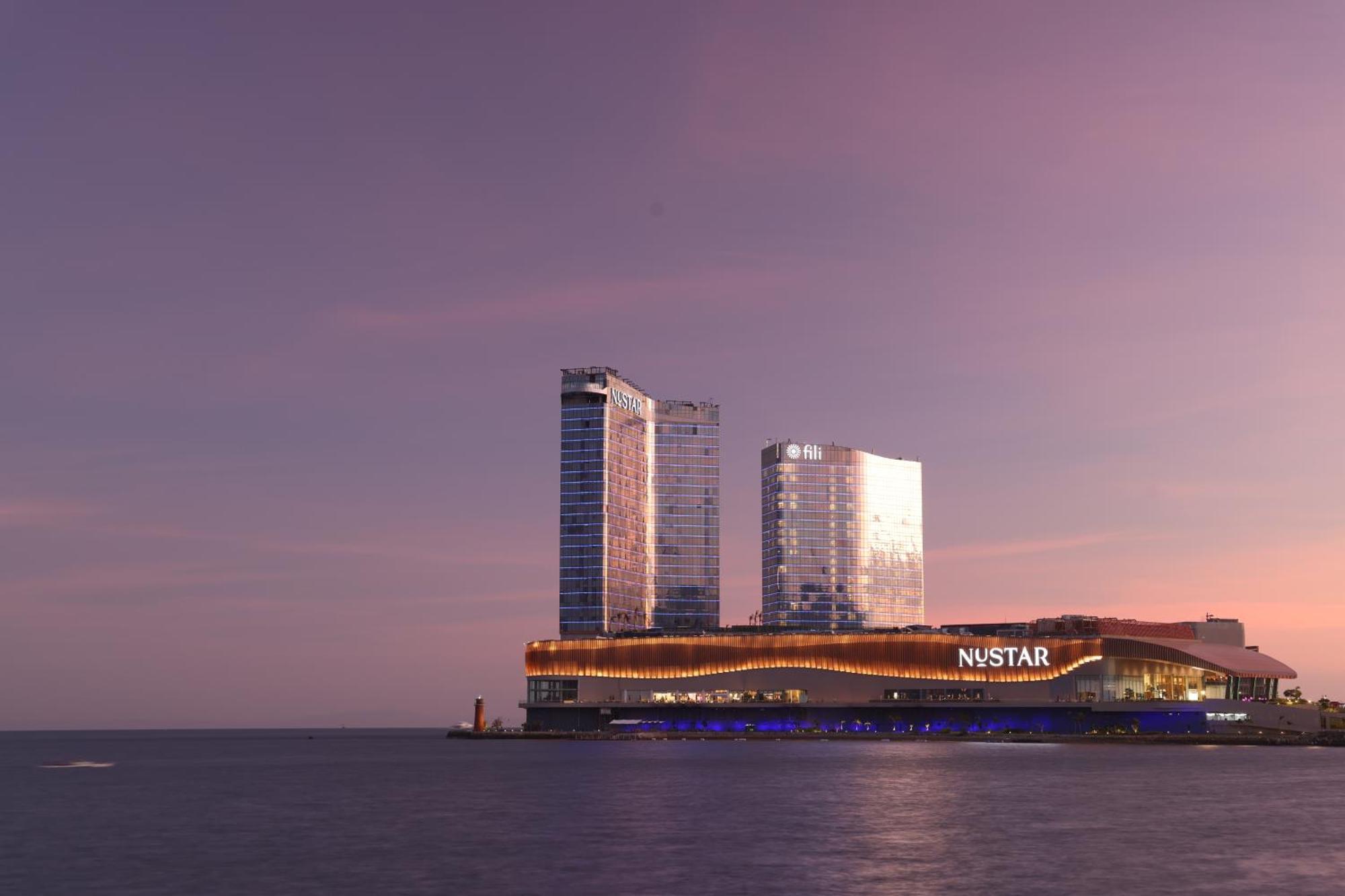 Fili Hotel At Nustar Себу Экстерьер фото